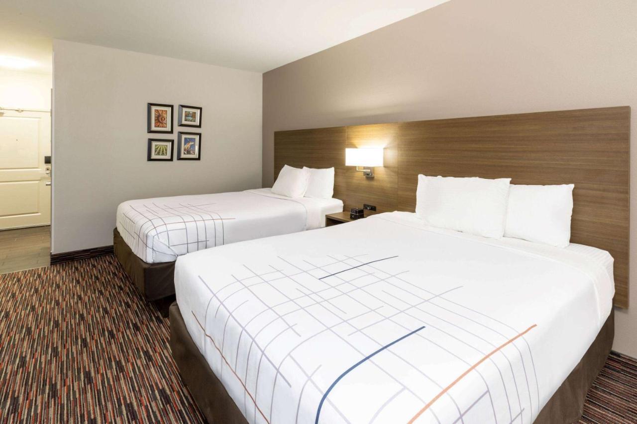 La Quinta By Wyndham - Msu Area Hotel