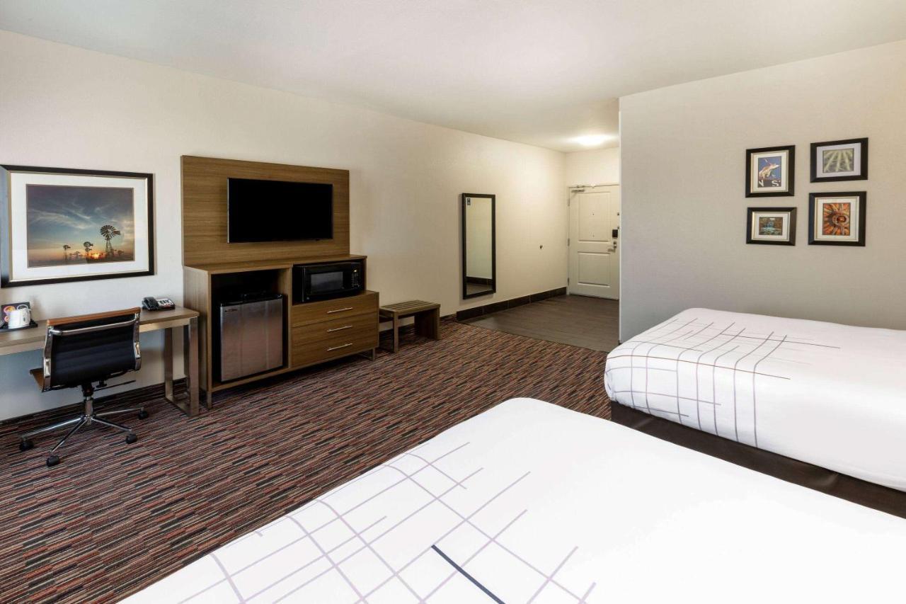 La Quinta By Wyndham - Msu Area