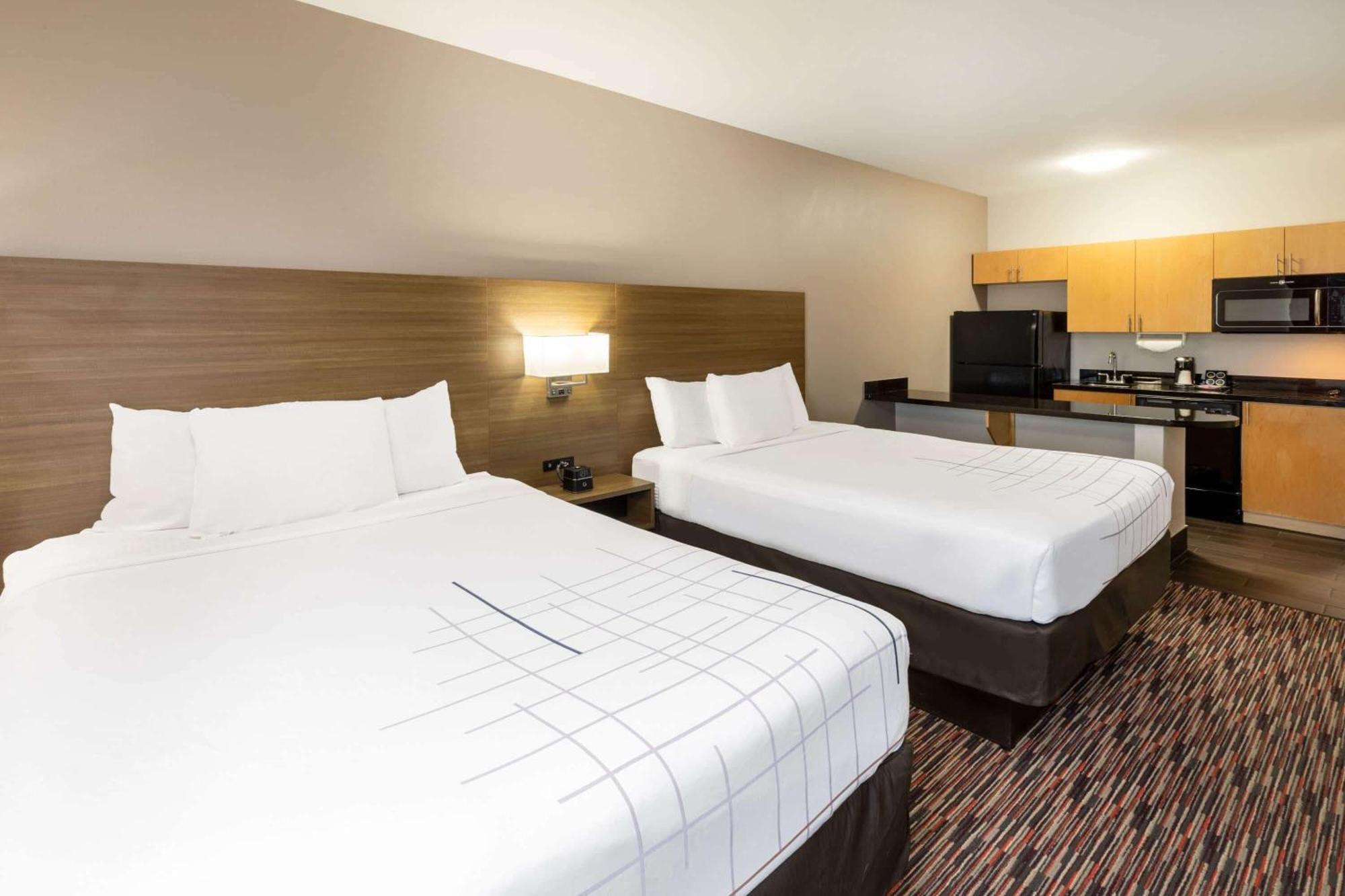 Hotel La Quinta By Wyndham - Msu Area